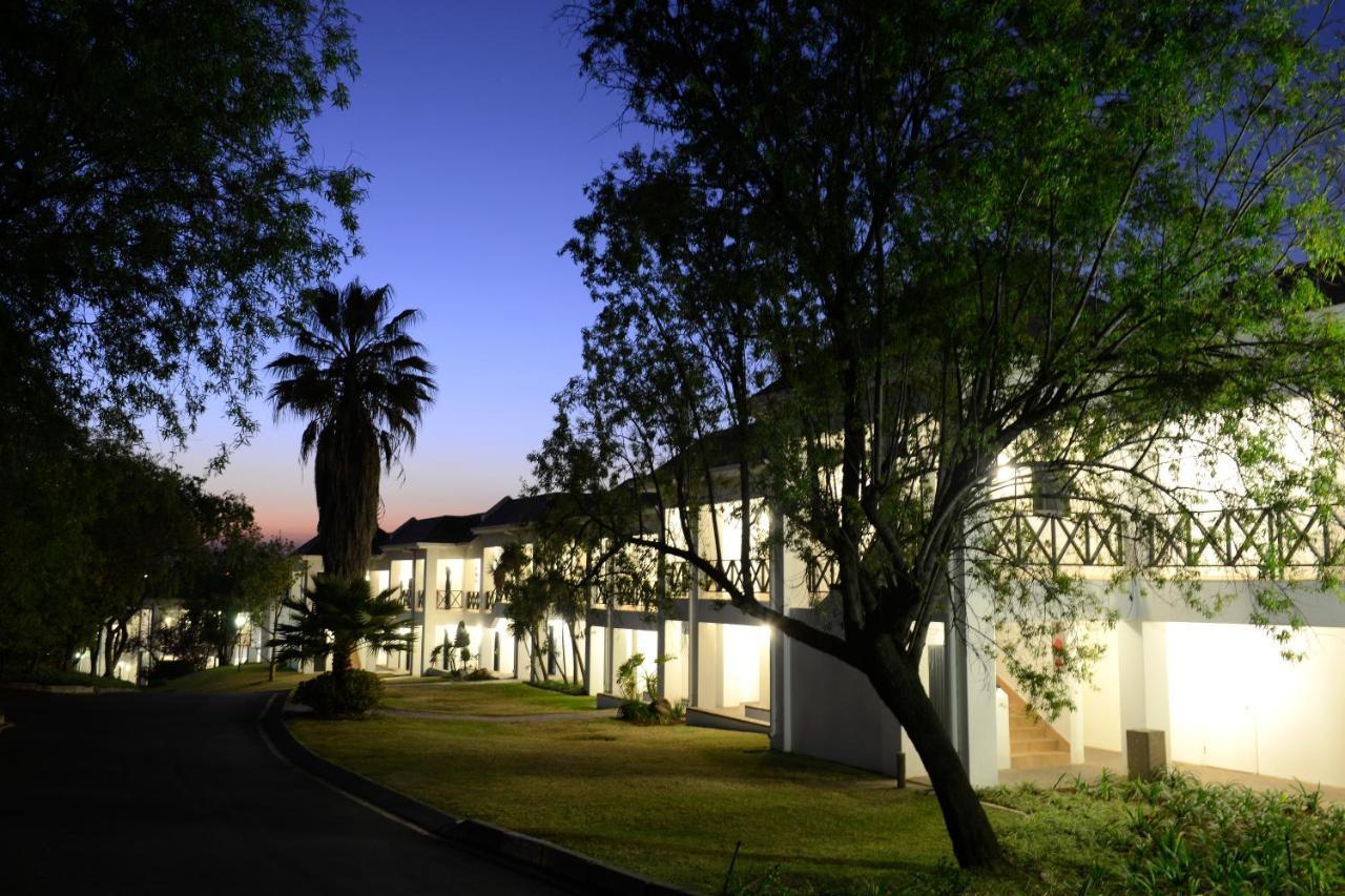 Indaba Hotel, Spa & Conference Center Johannesburg Exteriör bild